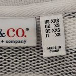 D&Co. Navy and White Striped Knit Top Size XXS Preppy Navy Stripe Top Blue Photo 6