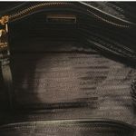 Prada  Photo 5
