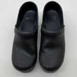 Dansko  Black Embossed Chevron Comfort Slip Resistant Nursing Clog 38 US 7.5 - 8 Photo 2
