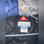 Columbia  omni heat insulated puffer jacket navy blue womens medium zip up Photo 1