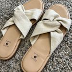 Shade & Shore Sandals Photo 0
