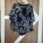 Sami & Jo Blue top with white lace looking flowers.P2P 25.5, length 25-30.5” Size 1X Photo 2