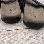 Taos Women's Black Leather Gift 2 Thong Sandals Flip Flops Size 8 Photo 4