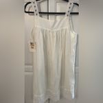 Ellen Tracy  White Top with Lace and Button Accents Photo 1