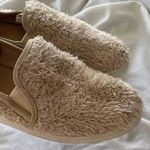 UGG  Women’s Size 8 Ricci Plush Furry Slip On Faux Fur Loafers Sneakers 1019659 Photo 0