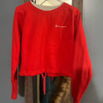 Champion  Cropped Sweatshirt Photo 0