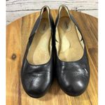 Softwalk Women's Black Leather Comfort Flats Size 6W Photo 0
