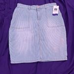 Lee Woman’s Modern Series Denim Skirt By - Size 8 Photo 0