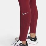 Nike Women's Epic Luxe Crop Running Leggings Photo 10