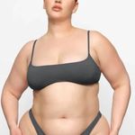 SKIMS Signature Swim Micro Scoop Bikini Top Gunmetal Size XL Photo 1