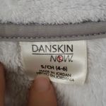 Danskin  zip up sweater Photo 2