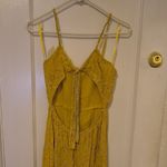 Sim & Sam Sim & San | Sunny Yellow Floral Midi Dress Photo 2