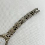 Relic  women’s silver tone quartz analog watch 18mm bracelet size 6” running Photo 3