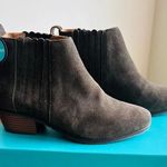 Jack Rogers Liddy Suede Booties - Olive - Size 5.5 - NWT Photo 0
