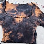 SheIn Tie-Dye Black & Tan Ribbed Cropped Long Sleeve Photo 1