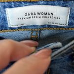 ZARA  woman size 4 distressed skinny jeans Photo 1