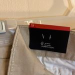 Tommy Hilfiger Size 18 Women's Khaki Shorts Photo 5