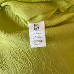 The Daze Dayz limona Shiny Blouse in Lemon Yellow Size undefined Photo 4