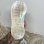 Nike White Athletic Shoes Photo 7