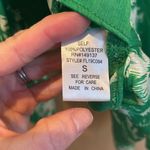 Molly green Blouse Green Floral Tie Front Flowy Boho Size Small Photo 5