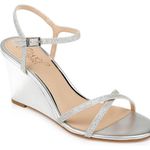 Badgley Mischka Badgley Mischa Dextra wedged Sandals size 8.5 Photo 1