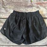Lululemon  Black Camo Hotty Hot Shorts Size 4 Photo 1