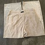 Women's Cream Tan Wide Photo 7