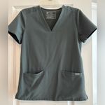 FIGS  hunter green Scrub Set Photo 1