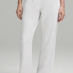 Lululemon  Softstreme High Rise Pant Short Photo 0