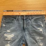 Abercrombie & Fitch Abercrombie & Fitch Distressed Denim 7" inseam Shorts - Men's 31W Stretch Photo 3