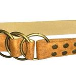 Vintage tan suede belt with metal hoop buckle design. Photo 5