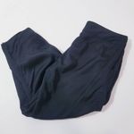 Lucy Activewear Capri Pants Ruched Leg Photo 1