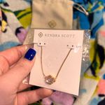 Kendra Scott Neckalce Photo 0