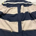 Blazer love this vintage short blazer!photos for measurements!It’s so nice soft. Size M Photo 6