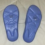 Ryka  slides Photo 2