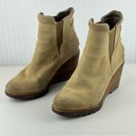 Sorel  After Hours Chelsea Boot Tan Suede Wedge Ankle Boots Women’s Size 7 EUR 38 Photo 3