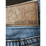 Johnny Was  The Cropped Baby Boot Jeans‎ Distressed Raw End Size 26 Photo 3