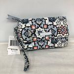 Vera Bradley  RFID Smartphone Wristlet Wallet Cotton in Lisbon Medallion Photo 0