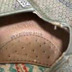 Skechers Bobs World Foot Prints Women's Size 8 Shoes Camo Sequined Slip On Flats Green Photo 5