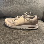 Nike  Air Max Women's Beige and White Sneakers Size 7 Photo 1