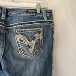 Vigoss  Chelsea Capri Jeans Womens Size 11/12 Embellished Pockets Medium Wash Photo 1