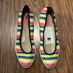 NEW Colorful Striped Women's Shoes Red Size 8 Photo 2