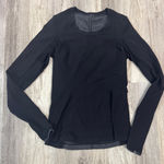 Lululemon  Black Long Sleeve Athletic Top Scoop Neck Thumbholes Women Size 6 Photo 0