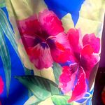 ZARA Blue and Pink Floral Printed
Asymmetric Top, Size XL Photo 5