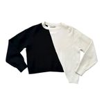 Alice + Olivia black & white colorblock crop long sleeve sweater size XS Photo 10