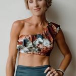 ALBION FIT Albion The Iconic Wave swim bikini top small Photo 0