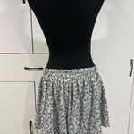 Adrienne Women’s shorts/skirt‎ size L Photo 1
