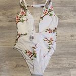 Forever 21 F21 Bathing Suit Photo 0
