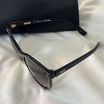 Fendi Cat eye Sunglasses Photo 2