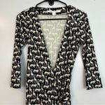 Diane Von Furstenberg  100% Silk African Zoo New Julian Twist Wrap Dress Sz 2 Photo 3